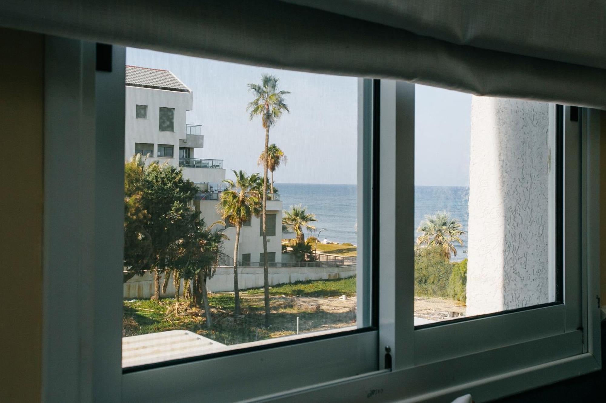 Domus Bat Galim Hotel Haifa Exteriör bild